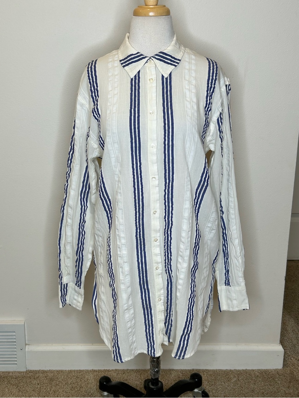 Boden White and Navy Striped Cotton Button-Down Shirt Size 8